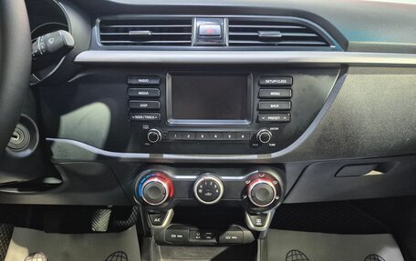 KIA Rio IV, 2017 год, 1 114 000 рублей, 18 фотография