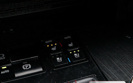 Lexus RX IV рестайлинг, 2018 год, 4 800 000 рублей, 25 фотография