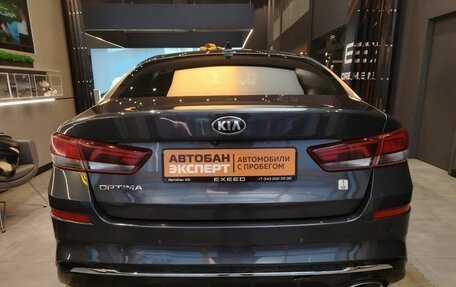 KIA Optima IV, 2019 год, 1 749 000 рублей, 5 фотография