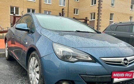 Opel Astra J, 2013 год, 930 000 рублей, 2 фотография