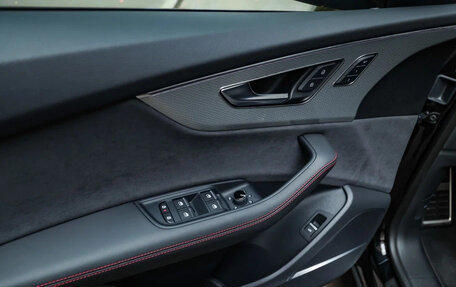 Audi Q8 I, 2025 год, 11 806 200 рублей, 17 фотография