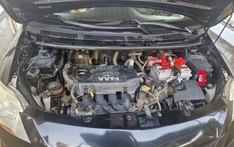 Toyota Yaris III рестайлинг, 2008 год, 650 000 рублей, 4 фотография