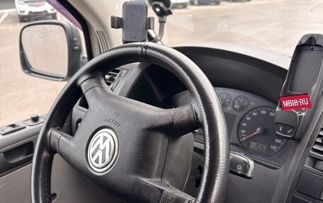 Volkswagen Transporter T5 рестайлинг, 2006 год, 1 300 000 рублей, 11 фотография