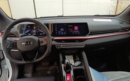 Geely Coolray I, 2024 год, 2 400 000 рублей, 8 фотография