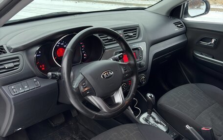 KIA Rio III рестайлинг, 2013 год, 915 000 рублей, 12 фотография