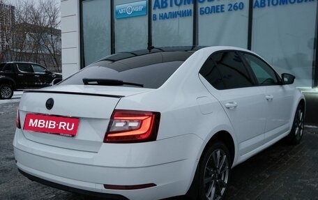 Skoda Octavia, 2019 год, 1 825 000 рублей, 5 фотография