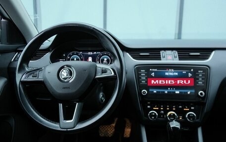 Skoda Octavia, 2019 год, 1 825 000 рублей, 10 фотография