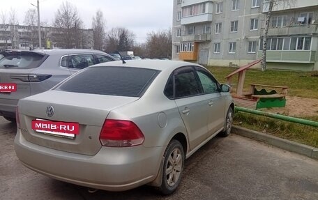 Volkswagen Polo VI (EU Market), 2010 год, 425 000 рублей, 3 фотография