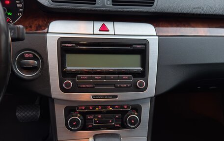 Volkswagen Passat B6, 2010 год, 999 999 рублей, 22 фотография