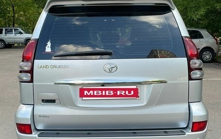 Toyota Land Cruiser Prado 120 рестайлинг, 2007 год, 2 100 000 рублей, 4 фотография