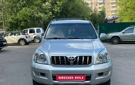 Toyota Land Cruiser Prado 120 рестайлинг, 2007 год, 2 100 000 рублей, 6 фотография