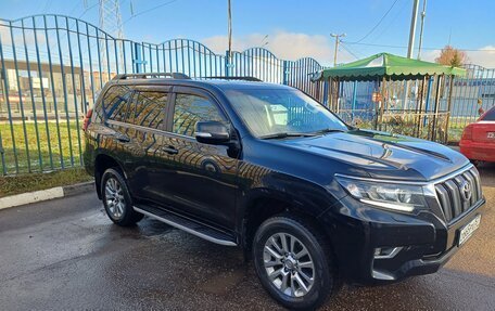 Toyota Land Cruiser Prado 150 рестайлинг 2, 2019 год, 3 990 000 рублей, 3 фотография