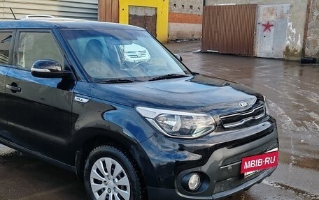 KIA Soul II рестайлинг, 2018 год, 1 235 000 рублей, 11 фотография