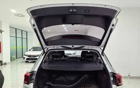 Volkswagen T-Roc I, 2021 год, 2 285 000 рублей, 5 фотография