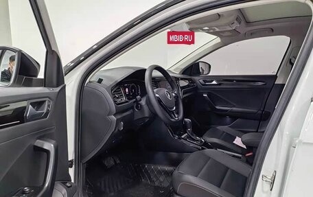 Volkswagen T-Roc I, 2021 год, 2 285 000 рублей, 7 фотография