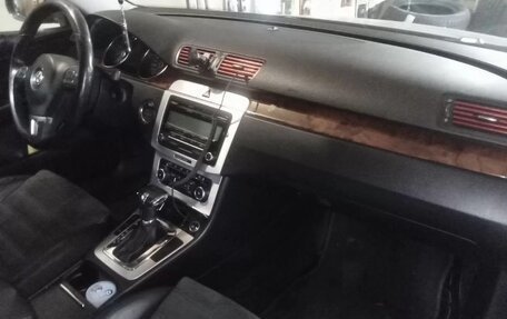 Volkswagen Passat B6, 2010 год, 825 000 рублей, 6 фотография