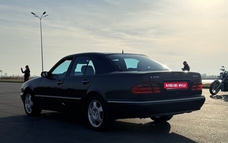 Mercedes-Benz E-Класс, 2000 год, 2 500 000 рублей, 6 фотография