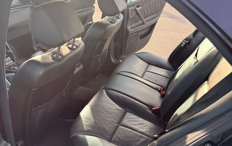 Mercedes-Benz E-Класс, 2000 год, 2 500 000 рублей, 11 фотография