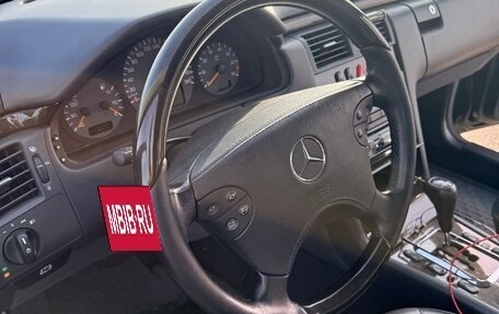 Mercedes-Benz E-Класс, 2000 год, 2 500 000 рублей, 15 фотография