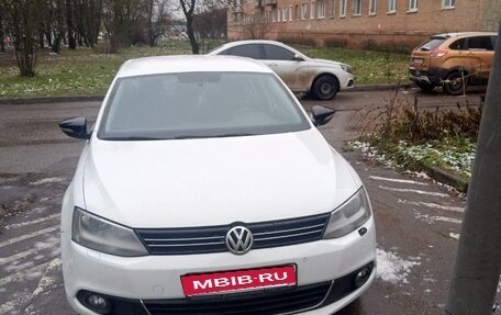 Volkswagen Jetta VI, 2013 год, 1 034 000 рублей, 6 фотография