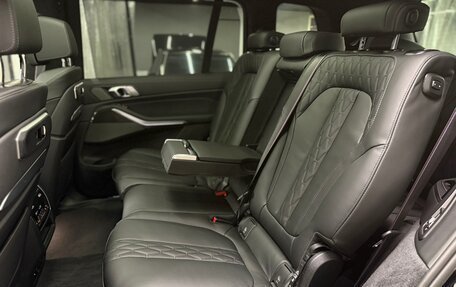 BMW X7, 2025 год, 17 200 000 рублей, 30 фотография