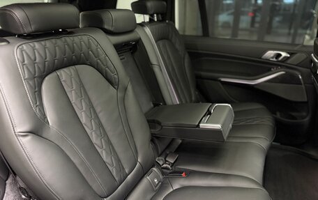 BMW X7, 2025 год, 17 200 000 рублей, 34 фотография