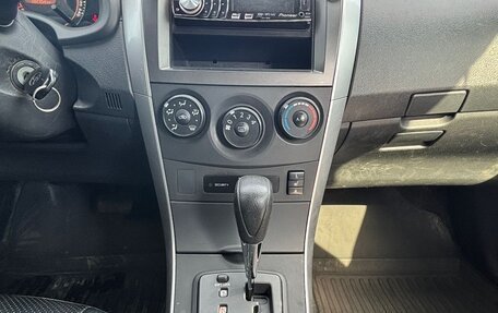 Toyota Corolla, 2011 год, 1 050 000 рублей, 5 фотография