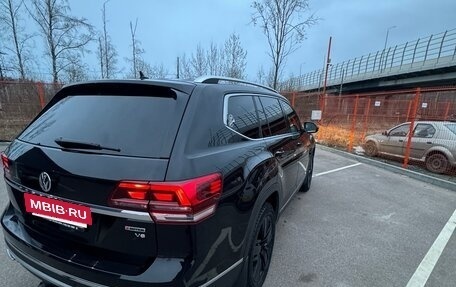 Volkswagen Teramont I, 2018 год, 3 400 000 рублей, 2 фотография