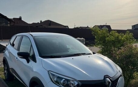 Renault Kaptur I рестайлинг, 2018 год, 1 250 000 рублей, 1 фотография