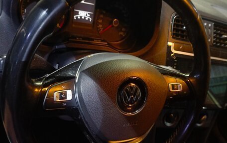 Volkswagen Polo VI (EU Market), 2016 год, 1 050 000 рублей, 9 фотография