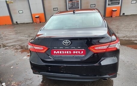 Toyota Camry, 2022 год, 4 100 000 рублей, 6 фотография