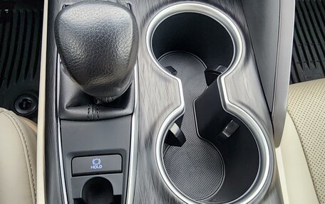 Toyota Camry, 2022 год, 4 100 000 рублей, 14 фотография