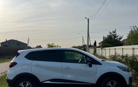 Renault Kaptur I рестайлинг, 2018 год, 1 250 000 рублей, 3 фотография