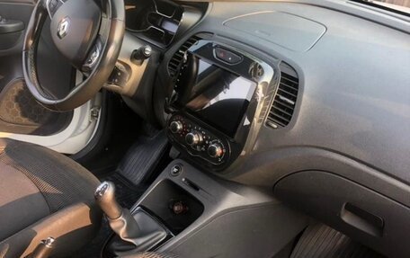 Renault Kaptur I рестайлинг, 2018 год, 1 250 000 рублей, 6 фотография