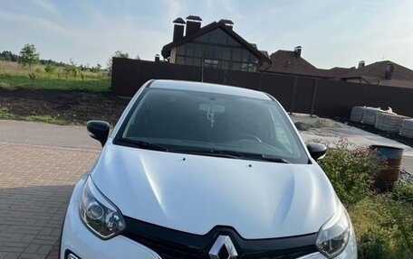 Renault Kaptur I рестайлинг, 2018 год, 1 250 000 рублей, 2 фотография