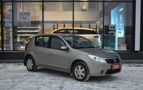 Renault Sandero I, 2011 год, 677 000 рублей, 3 фотография