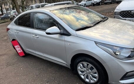 Hyundai Solaris II рестайлинг, 2018 год, 1 200 000 рублей, 6 фотография