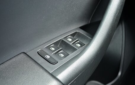 Skoda Rapid I, 2018 год, 1 200 000 рублей, 17 фотография