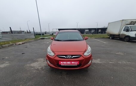 Hyundai Solaris II рестайлинг, 2011 год, 760 000 рублей, 3 фотография