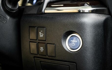 Toyota Alphard III, 2017 год, 3 500 000 рублей, 15 фотография