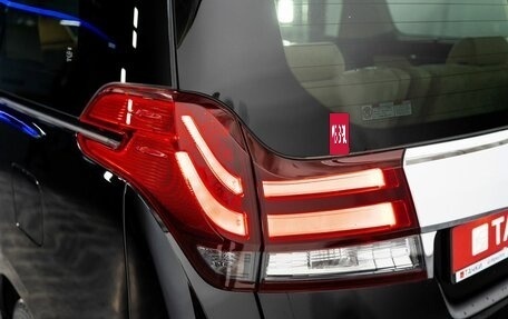 Toyota Alphard III, 2017 год, 3 500 000 рублей, 24 фотография