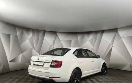 Skoda Octavia, 2017 год, 1 635 000 рублей, 2 фотография