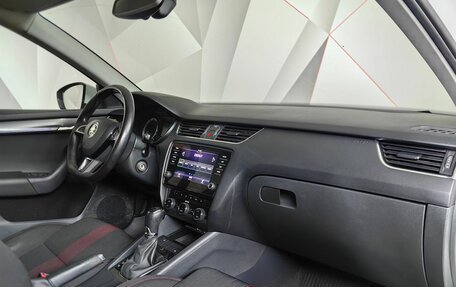 Skoda Octavia, 2017 год, 1 635 000 рублей, 10 фотография