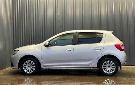 Renault Sandero II рестайлинг, 2015 год, 897 000 рублей, 30 фотография