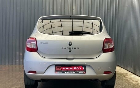 Renault Sandero II рестайлинг, 2015 год, 897 000 рублей, 27 фотография