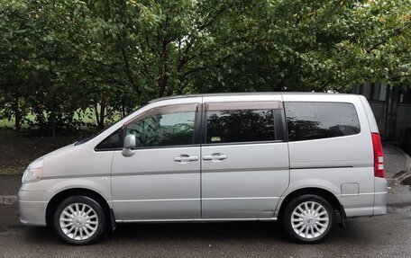 Nissan Serena II, 2004 год, 800 000 рублей, 1 фотография