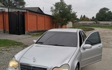 Mercedes-Benz C-Класс, 2000 год, 360 000 рублей, 1 фотография