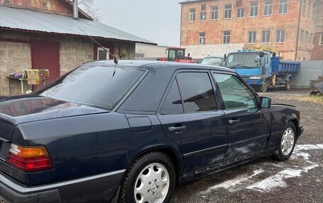 Mercedes-Benz W124, 1988 год, 150 000 рублей, 6 фотография
