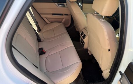 Jaguar XF II, 2016 год, 1 580 000 рублей, 4 фотография