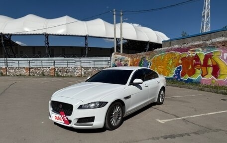Jaguar XF II, 2016 год, 1 580 000 рублей, 13 фотография